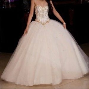 Beige/Gold Ballgown (sweet16, Quinceanera)